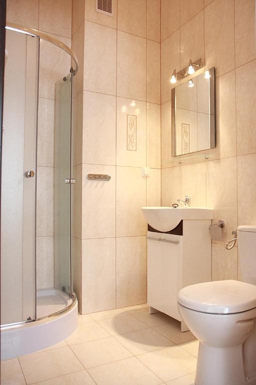 Leo Hostel بوزنان الغرفة الصورة