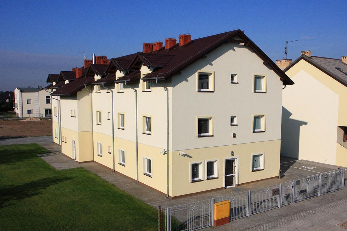 Leo Hostel بوزنان المظهر الخارجي الصورة